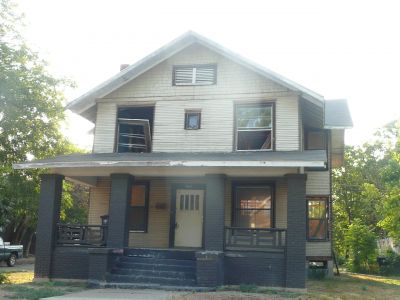 1601 Adams 2011 August
Restoration begun by Dustin and Cassie Miles
