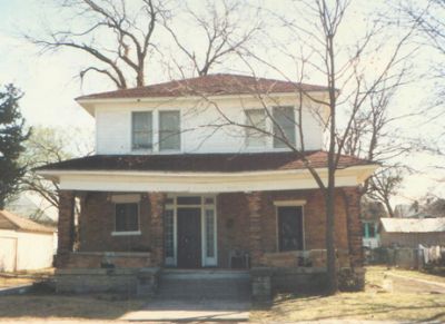 1601 Henderson 1995
