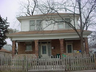 1601 Henderson 2003
