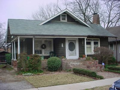 1604 Adams 2002
