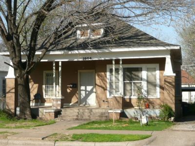 1604 Alston 2008
