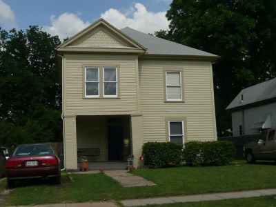 1605 Fairmount 2009 February

