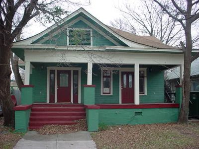1609 Adams 2002
