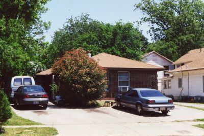 1609 College 2000
