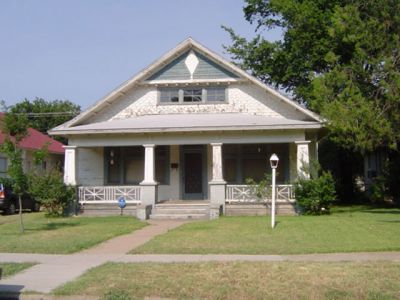 1609 Hurley 2005
