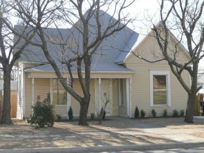 1610 Lipscomb 2008 March
Remodeled
