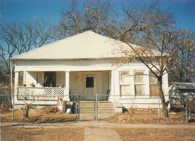 1612 Lipscomb 1995
