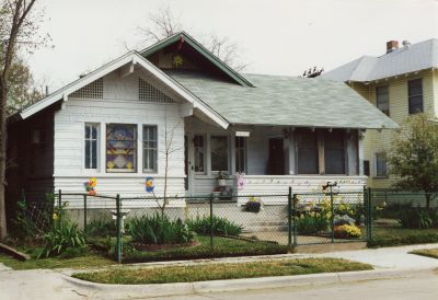 1615 Adams 2000
