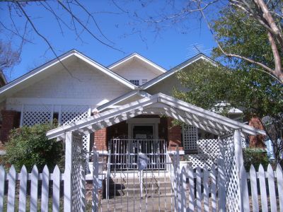 1616 Adams 2010
