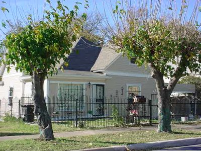 1618 Lipscomb 2003
