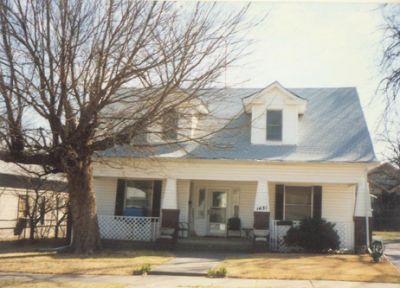 1621 Henderson 1995

