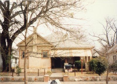 1623 College 1995
