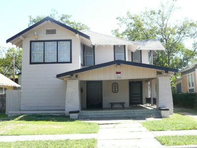 1633 Washington 2008
