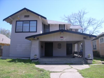 1633 Washington 2010
