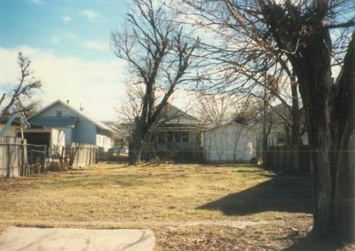 1637 Adams 1995
