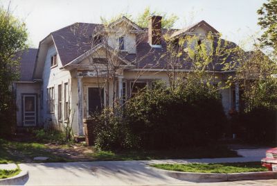 1700 Adams 2000
