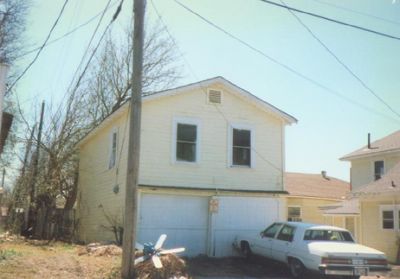 1701 College garage 1995
