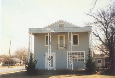 1701 Henderson 1995

