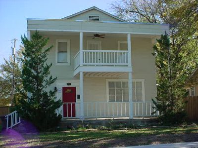 1701 Henderson 2003
