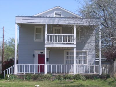 1701 Henderson 2010
