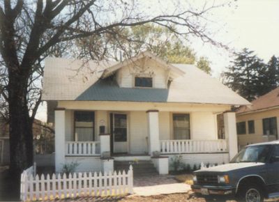 1705 Henderson 1995
