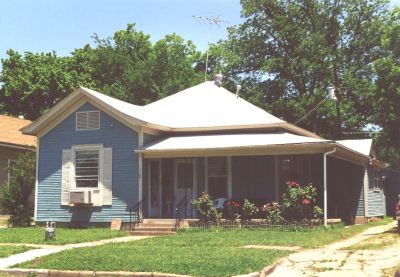1709 College 2000
