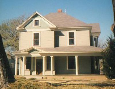 1712 6th 1995
Restoration by Bill Frazier/Steve Douglas
