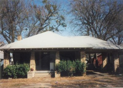 1713 Adams 1995
