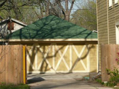 1714 College garage 2008
