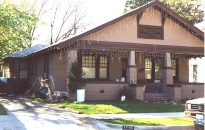 1716 Adams 2000
