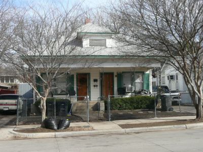 1717 Henderson 2008
