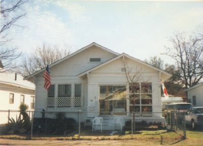 1719 Henderson 1995

