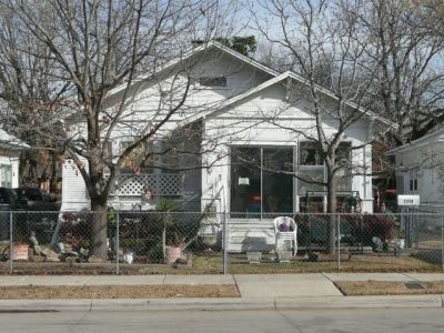 1719 Henderson 2008
