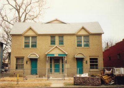 1723 College 1995
