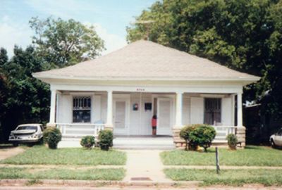 1726 Hurley 1994
