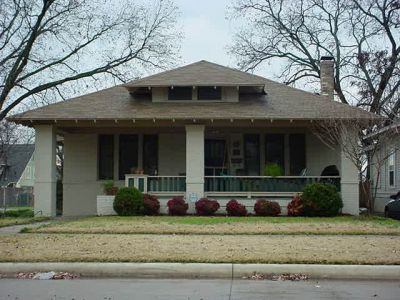 1728 Fairmount 2002
Restoration by Scott Harrings
