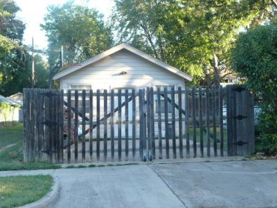 1728 Fairmount garage 2008
