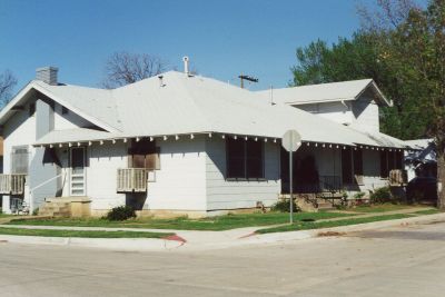 1729 Adams 2000
