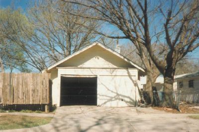 1731 6th garage 1995
