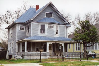 1808 Fairmount 2000
