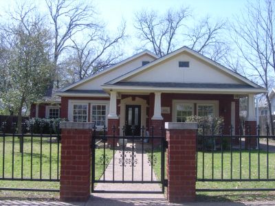 1810 Henderson 2010
