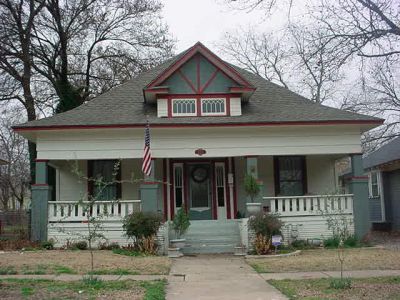 1811 Hurley 2003
