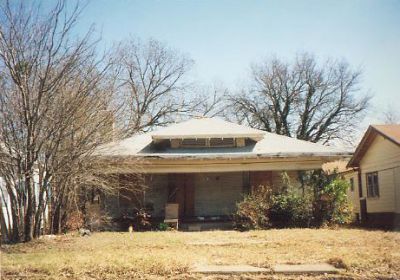 1817 Fairmount 1995
Boarded and abandoned
