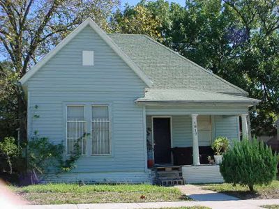 1817 Henderson 2003
