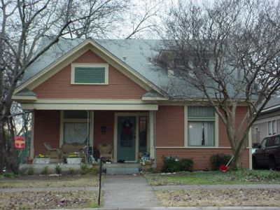 1818 Fairmount 2002
