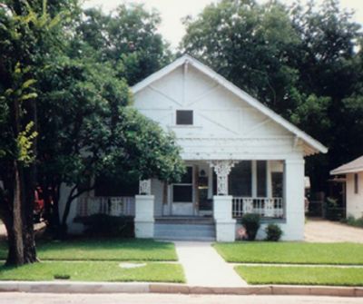 1821 Hurley 1994
