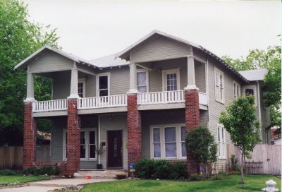 1800 Alston 2000
Restoration by Mike Bryson
Multi-family to single family
