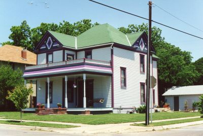 1825 College 2000
Restoration by David White
