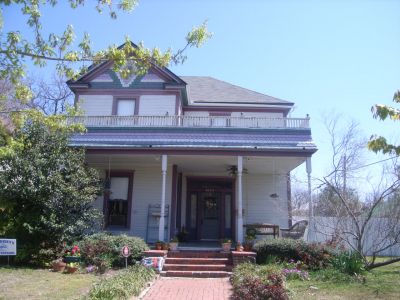 1825 College 2010
