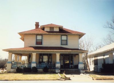 1826 College 1995
